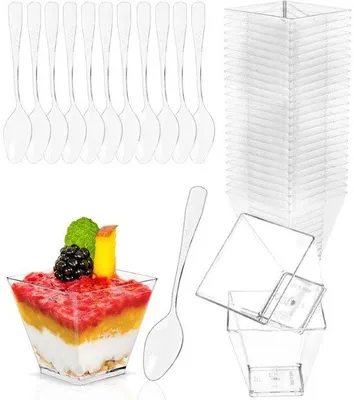 Produktbild von Set aus 50 Kunststoff-Dessertgläsern mit 50 Löffeln - Dessertgläser - Dessertbecher - mit 50 Löffeln - Dessertteller - herstellbar - quadratische Dessertbecher - für Pudding, Mousse, Eis, Dessertparty - 60 ml