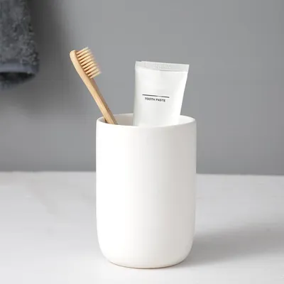 Obrázek produktu pro Keramický kelímek na zubní kartáček, bílý, 1 kus. Organizér do koupelny
