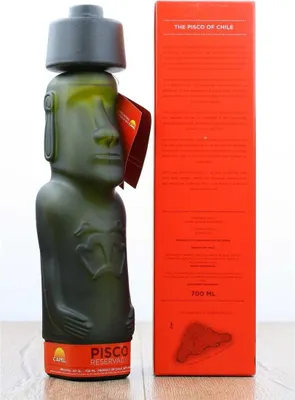 Produktbild von Capel Pisco Moai Statue 40% Vol. 0,7 l + GB