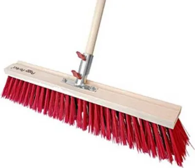 Zdjęcie produktu dla Peggy Perfect 5069 Miotła uliczna Peggy Perfect "Tiger", z drewnianym trzonkiem, 600 mm