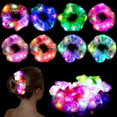 Produktbild von Joycabin 8 Stück Leuchtende Haargummis, LED Haarbänder mit 3 Licht Modi, Elastische leuchtende Stirnbänder für Frauen, Mädchen Haarschmuck, Neujahr Party, Karneval, Kostümpartys