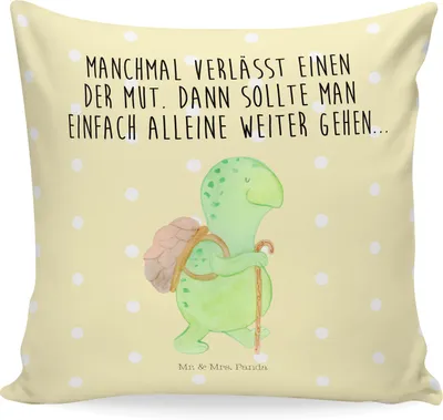Produktbild von Mr. & Mrs. Panda Dekokissen Schildkröte Wanderer - Gelb Pastell - Geschenk, Schildkröten, Sofakissen, Rucksack, Motivationssprüche, kissen für sofa, Polster, 40x40