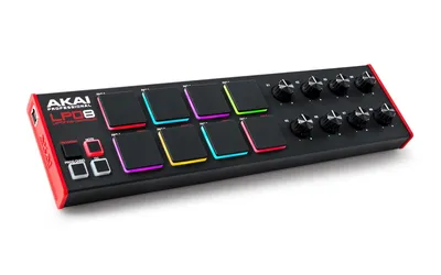 Produktbild von Akai LPD8 MKII, 8 Schlüssel, Tasten, Drehregler, Schwarz, Schwarz, Rot/Grün/Blau, USB