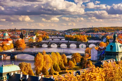 Produktbild von Muralo Fototapete Stadt 90 (B) x 60 (H) cm Vlies Tapete Wandtapete Fluss Himmel Bäume Herbst Prag Brücke Architektur Wohnzimmer Schlafzimmer moderne Wandbild Architektur Wand Dekoration