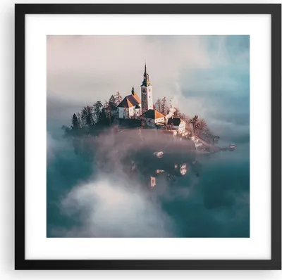 Produktbild von Gerahmtes Poster - Schwarzer Rahmen - Alpen Bled Kirche - 40x40 cm - Wand Bild - Wanddeko - Wandbilder - Kunstposter - Wandposter - Bilderrahmen - Bilder - Kunstdruck - Wandbild - P2BAC40x40-4130