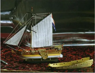 Produktbild von AMATI Golden Yacht 1:300 Bausatz do láhve