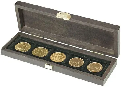 Produktbild von Lindner S2490-5 Echtholzkassette CARUS S mit 5 quadratischen Fächern für Münzen/ Münzkapseln bis Außen-Ø 40 mm