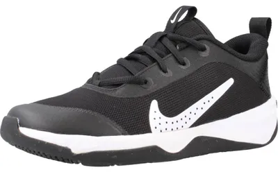 Produktbild von Nike Omni Multi-Coiurt DM9027002 (37.5/black-white)