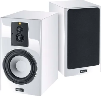Zdjęcie produktu dla Magnat Signature 703, 3-drożny, Przewodowa, 110 W, 31 - 54000 Hz, 8 Ω, Czarny, Biały