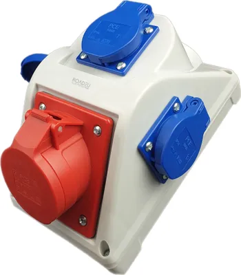 Produktbild von RoadEu Kombi Wandsteckdose 16A 5P, 3x 230V 16A Schuko Steckdosen. Stromverteiler IP44
