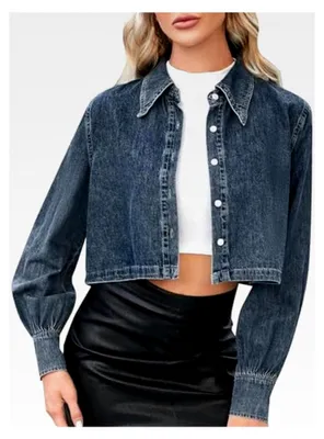 Produktbild von Kurze Jeansjacke für Damen mit halblangen Ärmeln und Knopfleiste