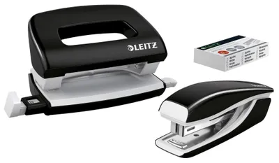 Produktbild von Leitz WOW, 10 Blätter, Schwarz, P2, Metall, Kunststoff, 3,5 cm, 100 Heftklammern