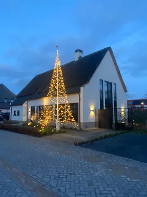 Produktbild von Fairybell Fahnenmast-Weihnachtsbaum 700 cm 1500 LED