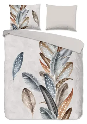 Imagen del producto de Muller Textiles 30933.02.12. Incluye una manta y una funda de cojín