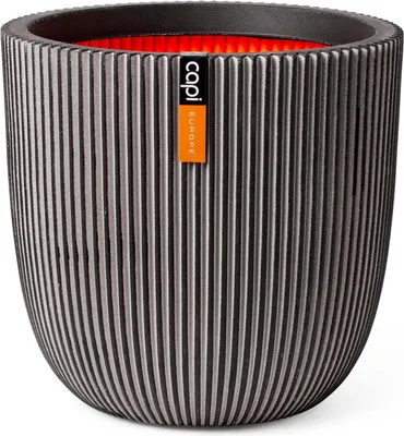 Produktbild von Capi Europe Blumentopf Groove NL Kugel Anthrazit 54x52 cm – bruchsicher, aus recyceltem Material, CO2-neutral, für innen & außen, orange Innenseite