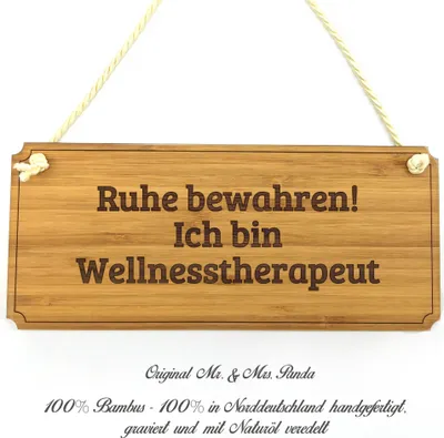 Produktbild von Mr. & Mrs. Panda Infotafel Wellnesstherapeut - Geschenk, Reklameschild, Türschild, wandtafel, Shabby, Graviert, Schild, Wegweiser, Holz, Landhaus, Geschenkidee, Bachelor
