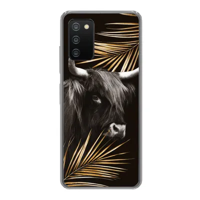 Produktbild von MuchoWow® Handyhülle Schutzhülle Hülle für Samsung Galaxy A03s Schottischer Highlander - Blätter - Gold Silikon Softcase Handy Hülle - Schutz