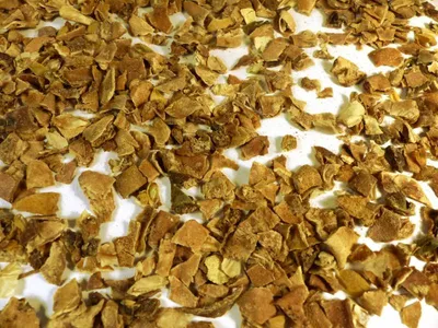 Produktbild von Limettenschalen geschnitten Naturideen® 100g