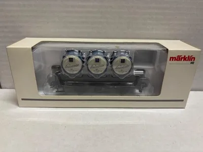 Produktbild von MÄRKLIN H0 Behältertragwagen Löwenbräu 00751-21