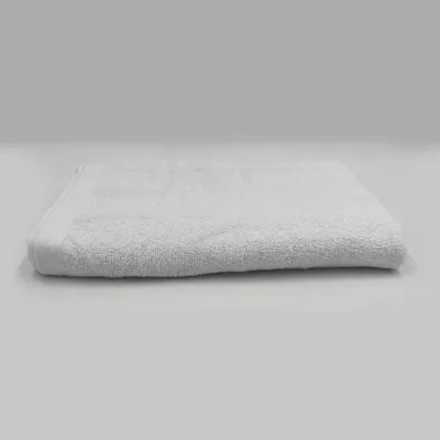 Obrázek produktu pro Bílá ručník hotelové kvality, vyrobený z materiálu o gramáži 400 GSM, rozměry 70 x 140 cm