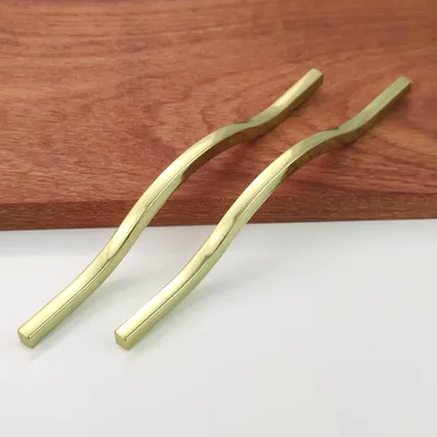 Produktbild von Goldene Moderne Griffe 160mm 192mm für Küchenkästen
