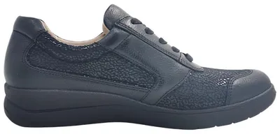 Imagen del producto de Caprice: Zapatos deportivos con cordones, color negro, para uso diario