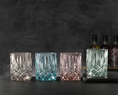Imagen del producto de Juego de 2 vasos para whisky Nachtmann Noblesse, color verde menta