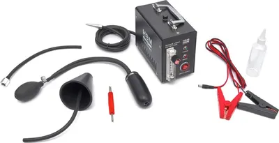 Immagine prodotto di Macchina fumogena EVAP automotive pompa d'aria incorporata, generatore di fumo per individuazione perdite circuiti auto, test rilevamento perdite di fumo per tutte le auto dc 12v, moto, camion leggeri, barche, atv, motoslitte ect., con accessori, Hbm