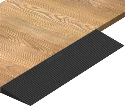 Produktbild von Rampenschwellenprofil – Auffahrrampe aus Gummi – Barrierefreier Zugang – Rutschfeste Oberfläche – 90 x 15 x 2,5 cm – Schwarz