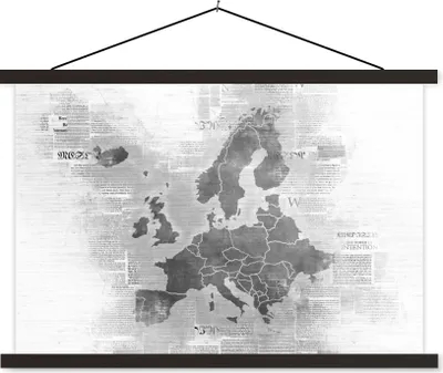 Produktbild von MuchoWow® Textilposter Eurocard - Zeitung - Schwarz und weiß 120x80 cm mit schwarzem Rahmen - Wanddeko