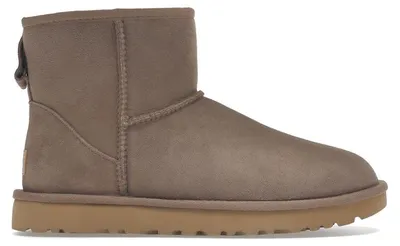 Produktbild von UGG Classic Mini II Boot Caribou (Women's) - EU 42