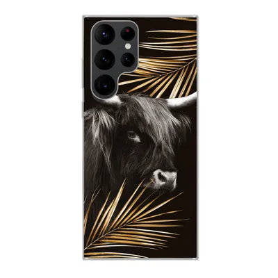 Produktbild von MuchoWow® Handyhülle Schutzhülle Hülle für Samsung Galaxy S22 Ultra Schottischer Highlander - Blätter - Gold Silikon Softcase Handy Hülle - Abbildung