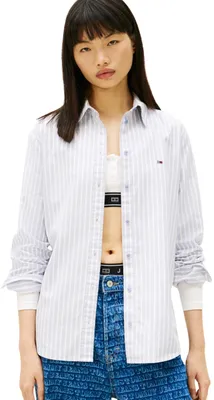 Zdjęcie produktu dla Koszulka Tommy Jeans damska, model Oxford, krój regular, kolor beżowy (Periwinkle Dusk/w pasy), rozmiar XS