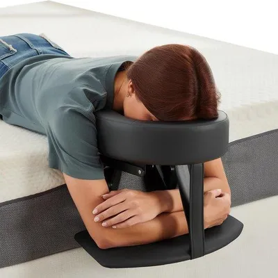 Produktbild von Kopfstütze für Massagebetten, verstellbar bis 180 Grad, mit Halterung für Gesichtsauflage, Matratzenschoner für Massagebetten mit Matratzenbreite von 14-45 cm, in