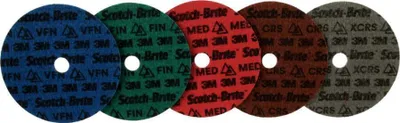 Produktbild von 3M Präzisions-Vliesscheibe 125mm mittel PN-DH rot/medium Bohrung 22,23mm VE25 (Pack mit 25 St) (7100274229)