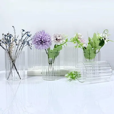 Produktbild von Miniatur-Kristallzylinder-Straußengesteck-Set mit Streifenmuster, 10 cm