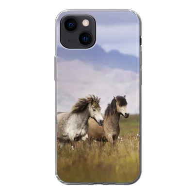 Produktbild von MuchoWow® Handyhülle Schutzhülle Hülle für iPhone 13 mini Pferde - Gras - Berge Silikon Softcase Handy Hülle - Softcase