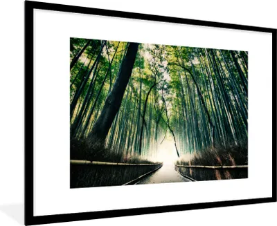 Produktbild von MuchoWow® Gerahmtes Poster Bambuswald in Arashiyama in Japan 90x60 cm - Poster mit Schwarzem Bilderrahmen Wandposter Rahmen Foto Bilder - Wanddekoration - Fotos
