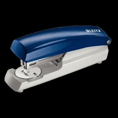 Obrázok produktu pre Leitz 5500-00-35 Kancelárska zošívačka NeXXt - 30 listov, modrá