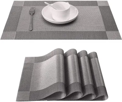 Produktbild von Platzsets 4er Set - Rutschfest Abwaschbar Tischsets - PVC Hitzebeständig Platzdeckchen - Kommt mit Passendem Tischläufer und Untersetzer - Platz-Matten für Küche and Restaurant（Silber）