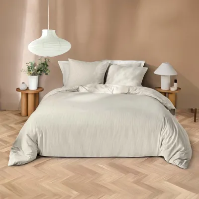 Produktbild von Bettwäsche-Set aus Mikrofaser-Flanell mit feinem Streifenmuster