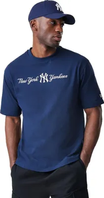 Produktbild von New Era Mlb Grphc Oversize New York Yankees Kurzarm-t-shirt Blau XL Herren Blau XL