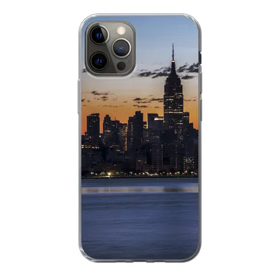 Produktbild von MuchoWow® Handyhülle Schutzhülle Hülle für iPhone 13 Pro New York - Skyline - Amerika Silikon Softcase Handy Hülle - Handy-Tasche