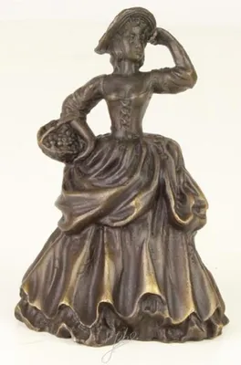 Produktbild von Casa Padrino Jugendstil Tischglocke Dame mit Korb Bronze / Gold 6,6 x 5,3 x H. 9 cm - Tischklingel Service Glocke aus Bronze - Hotel & Gastronomie Accessoires
