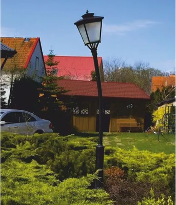 Produktbild von Casa Padrino Jugendstil Gartenlaterne Schwarz H. 353,5 cm - Außenbeleuchtung