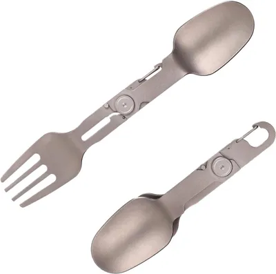 Productafbeelding van 3-in-1 titanium bestekset, draaibaar, 18,3 x 3,5 x 3,3 cm, geschikt voor kamperen