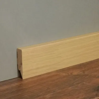 Produktbild von 2,40 m | Sockelleiste Topline furniert Eiche