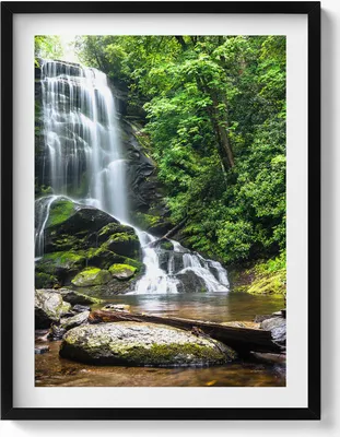 Produktbild von Wasserfall-Wald– Wandbild mit Rahmen – Gerahmtes Bild  – Wanddekoration – 60x80 cm –  Schwarz Rahmen