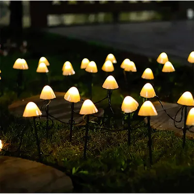 Produktbild von Hilight 507375 Solar-Lichterkette 'Pilz-Lichterkette' für Außenbereich, mit Leuchtmittel, 10 LEDs