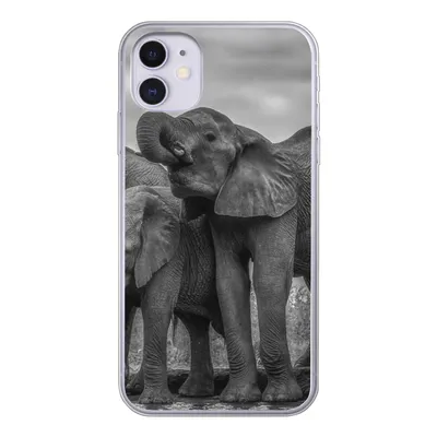 Produktbild von MuchoWow® Handyhülle Schutzhülle Hülle für iPhone 11 Elefant - Tiere - Wasser - Schwarz und weiß Silikon Softcase Handy Hülle - Handytasche